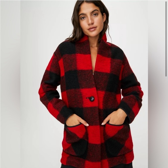 Aritzia Wilfred Free Off-Duty Buffalo Plaid Wool Jacket in Red / Black sz XSmall - Picture 2 of 16